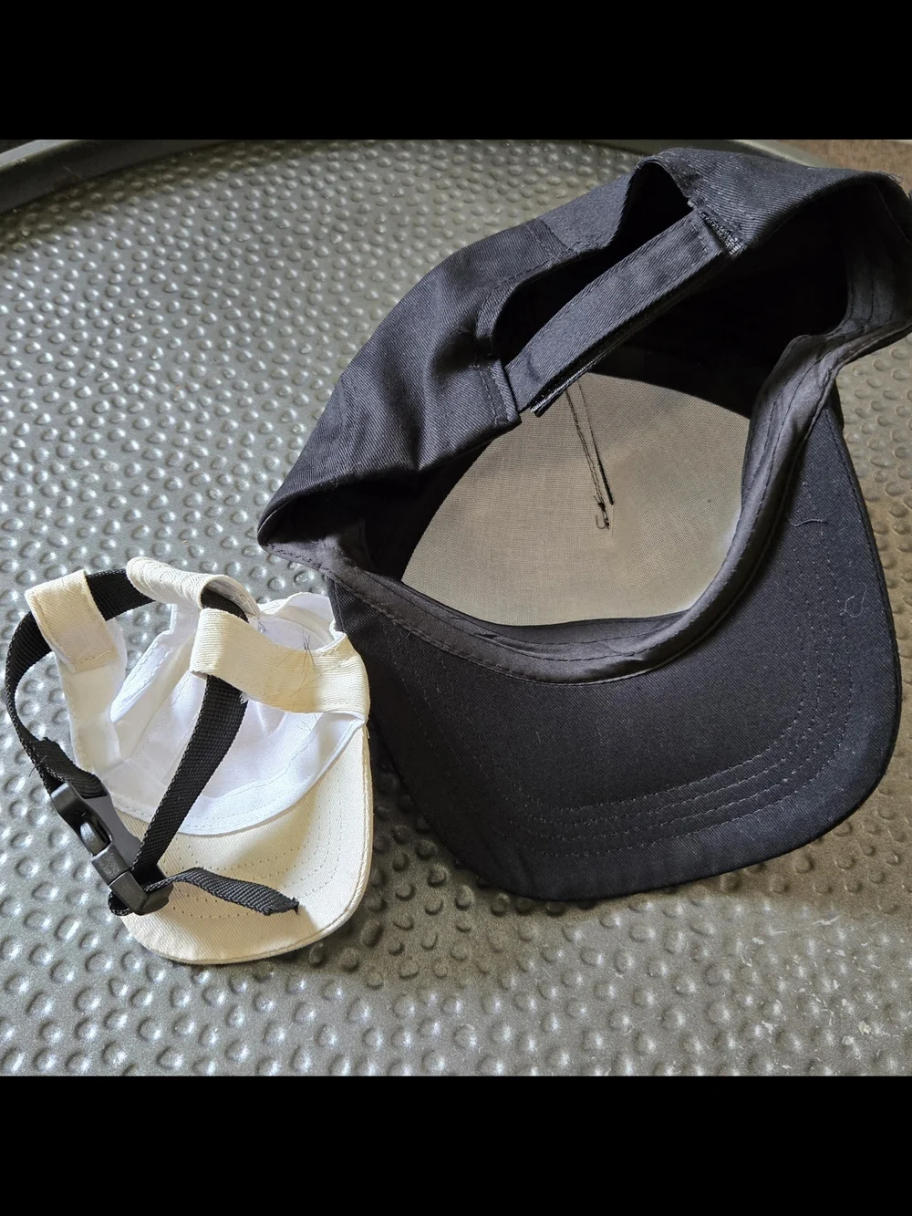 Biggie & Smalls Matching Hats For Small Dog And Owner - Black and Cream